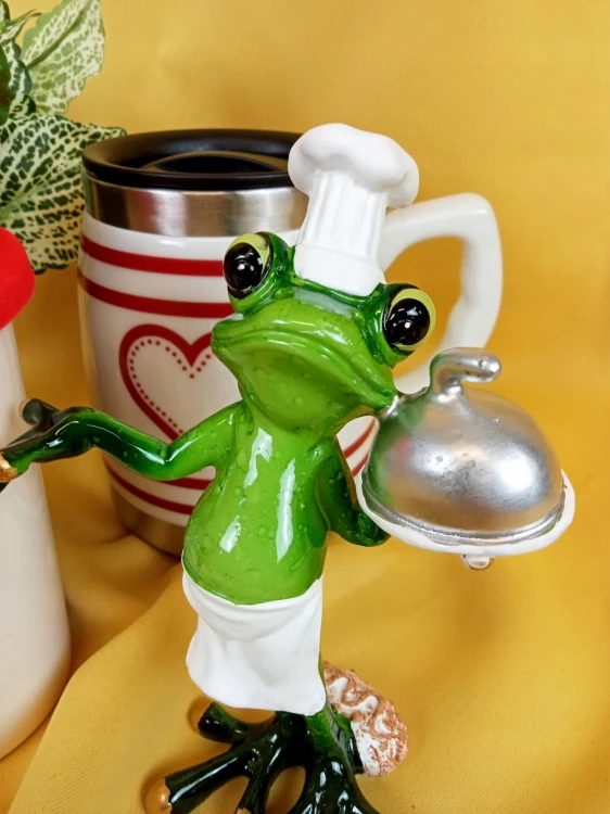 FIGURKA ŻABA KUCHARZ/SZEF KUCHNI/MASTER CHEF