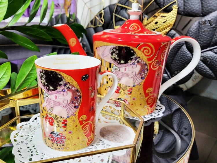 2a2050ca869d254946a3284762416b89