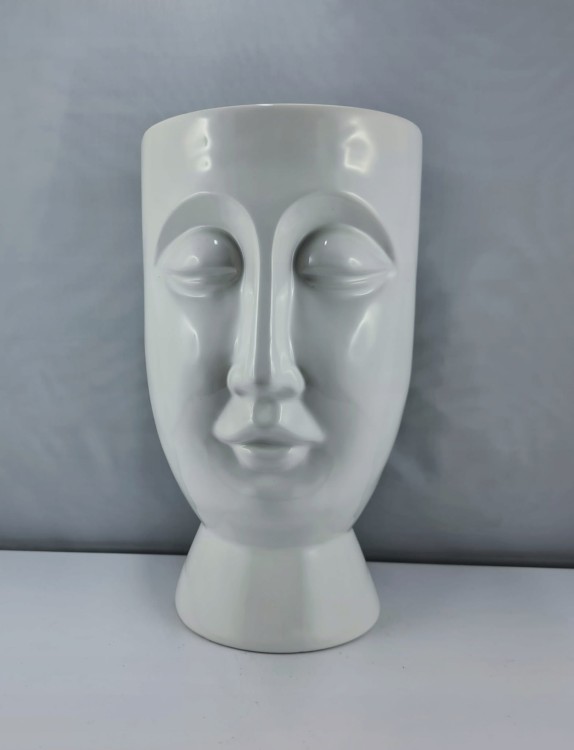 1da6a6d7935e180a2169b51f943faffe