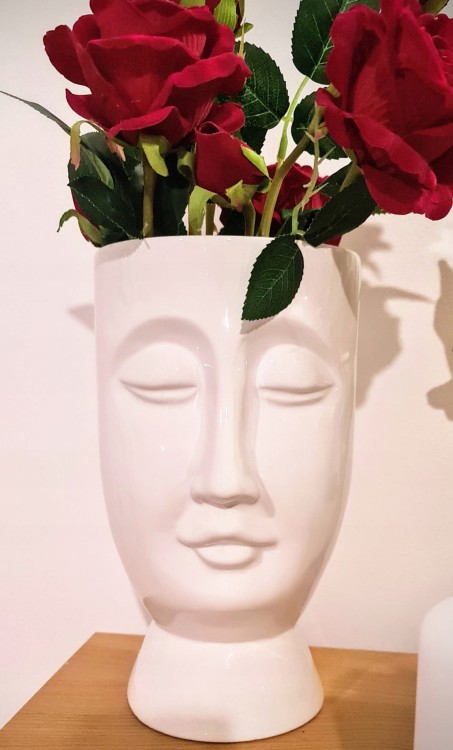 7cbccc84febd57baf94589b9a30d67d9