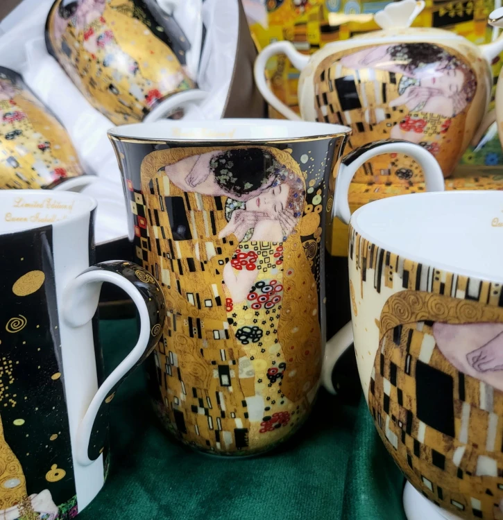 90ac031fe88f89e227af9ebe00a56244