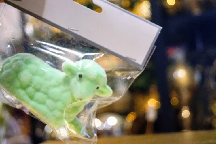 2236307606d076ce0141d3b38d33c645