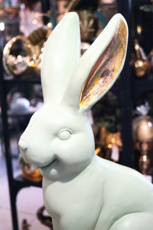 329967198eb1a50ddb38a1b9bbb6785a