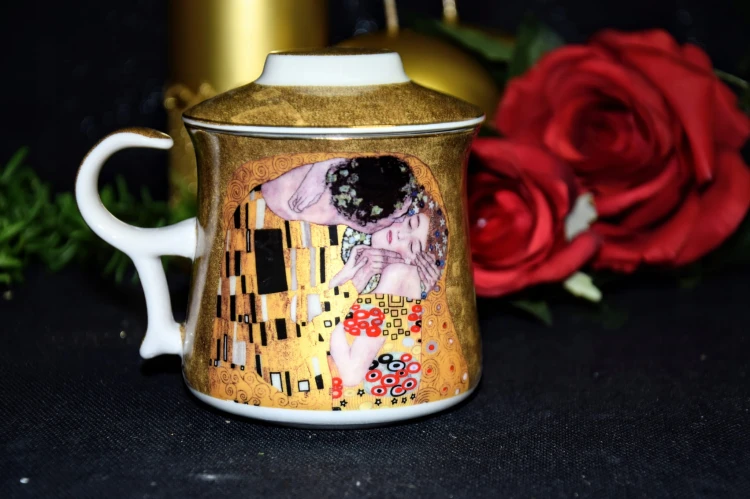 a060948f3c3f2ddb3694254b7379a795