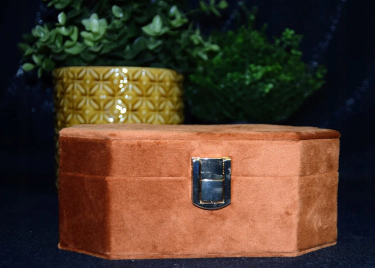 4be275dd2153e50f5931d8cee4a2f970