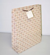 4bca9e880d7d7df813ea082fec6c1537