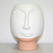 b0449168070877db80289fa262241402