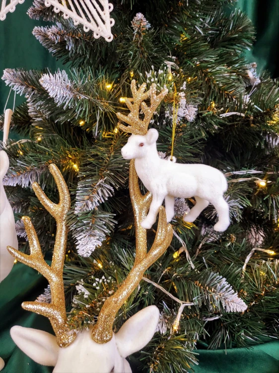 84305fe3b338d16f0b1eff34369a3bc7