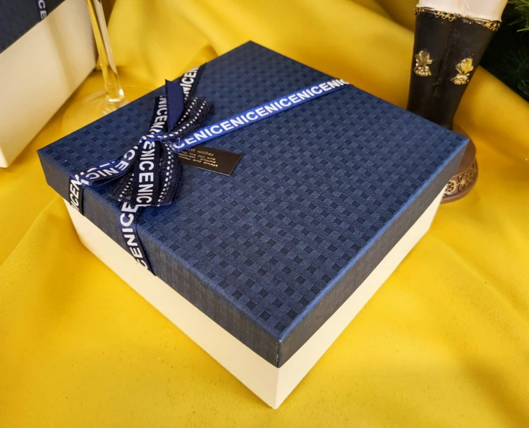 b8216d6953dacd984596662fb36d2add