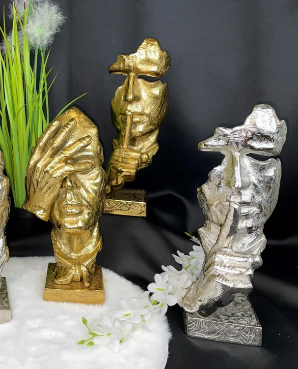 49bd8274c2c12827cc50e7066c9428ba