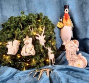 FIGURKA PINGWIN Z ZEGARKIEM PIERROT