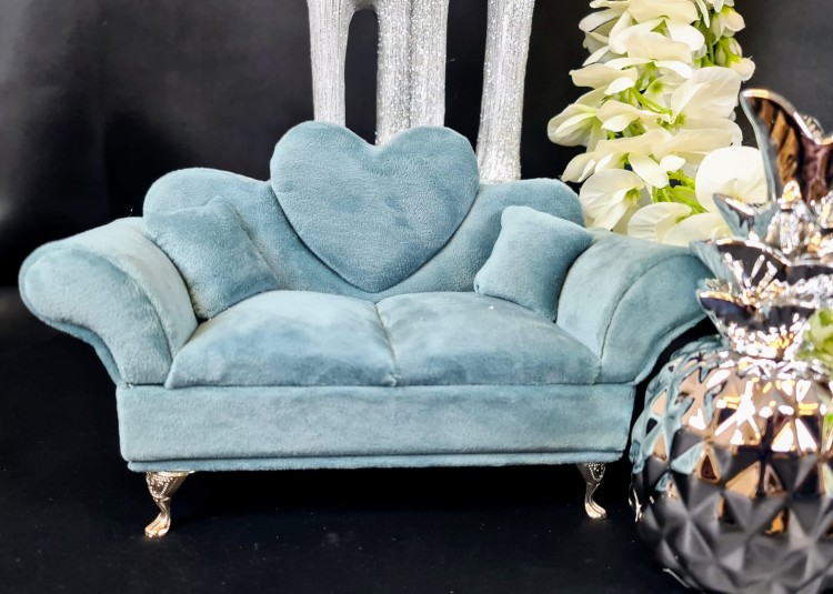 c40b572b1e6695a2e6ad4a6ea9f75e3f