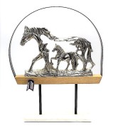 FIGURKA RZEŹBA KONIE METAL+DREWNO 43X34,5X7