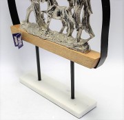 FIGURKA RZEŹBA KONIE METAL+DREWNO 43X34,5X7