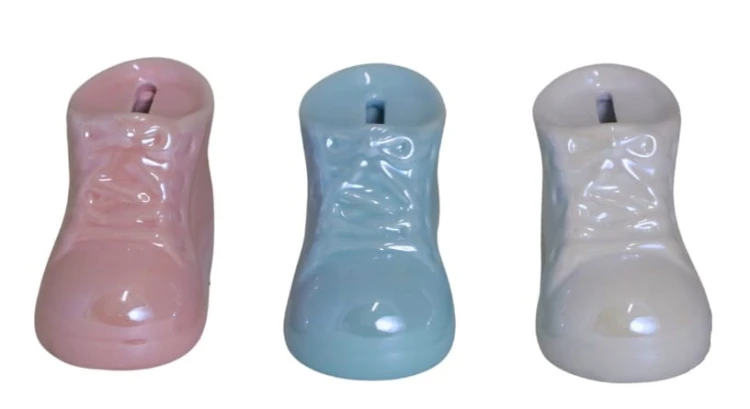 SKARBONKA CERAMICZNA BUT BUCIK BIAŁY