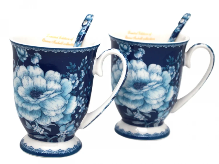 KPL. 2 KUBKÓW 300 ML Z ŁYŻECZKAMI BLUE ROSE