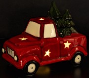 FIGURKA SAMOCHÓD LED Z CHOINKĄ 13x16x9 cm