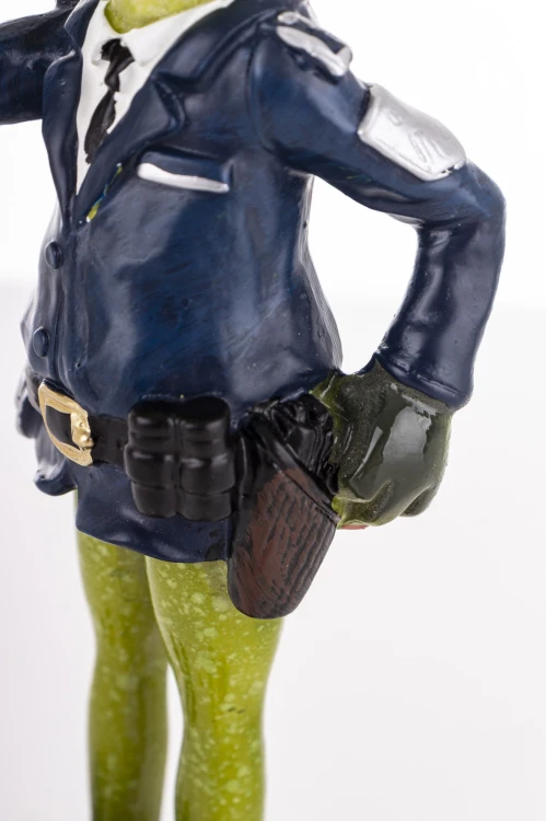 FIGURKA ŻABA POLICJANT 17x8,5x6