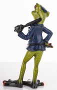 FIGURKA ŻABA POLICJANTKA 16,5x8x6,5