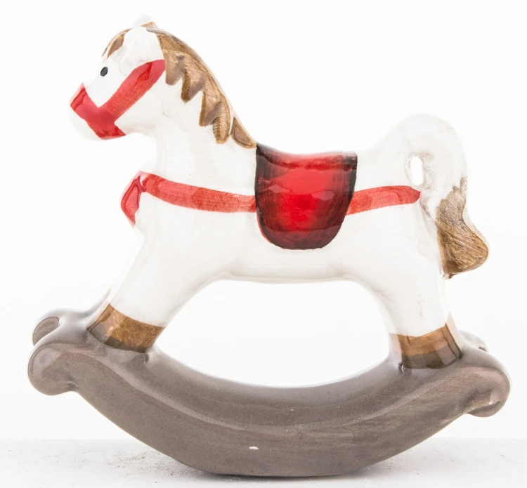 FIGURKA CERAMICZNA KOŃ NA BIEGUNACH 8,5x9x3
