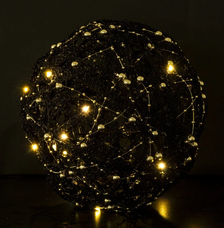 OZDOBNA KULA LED 20CM