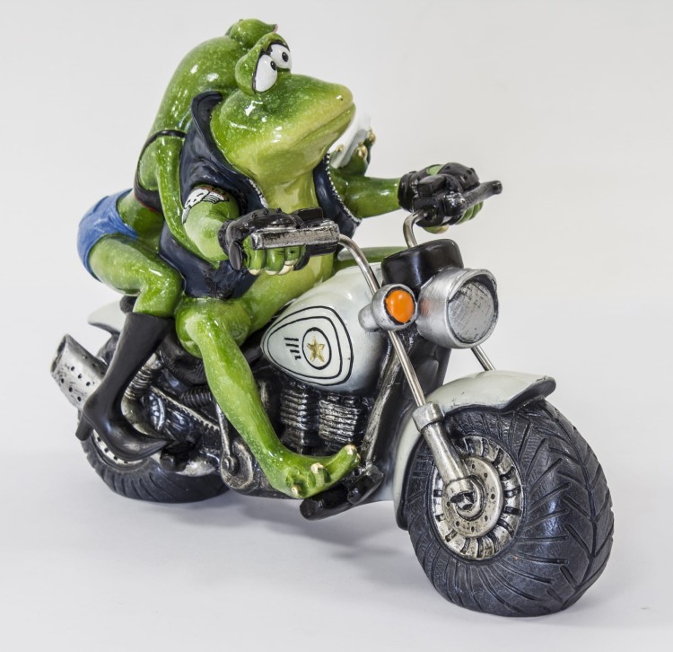 FIGURKA PARA ŻAB NA MOTOCYKLU