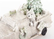 FIGURKA SAMOCHÓD LED Z CHOINKĄ 16,5CM