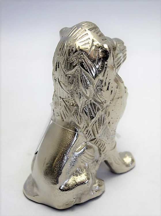 FIGURKA LEW 15,5X11X7