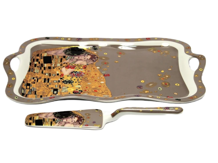 TACA Z ŁOPATKĄ  KLIMT POCAŁUNEK SZARA