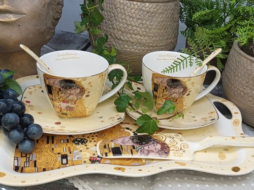 TACA PORCELANOWA Z ŁOPATKĄ G. KLIMT POCAŁUNEK