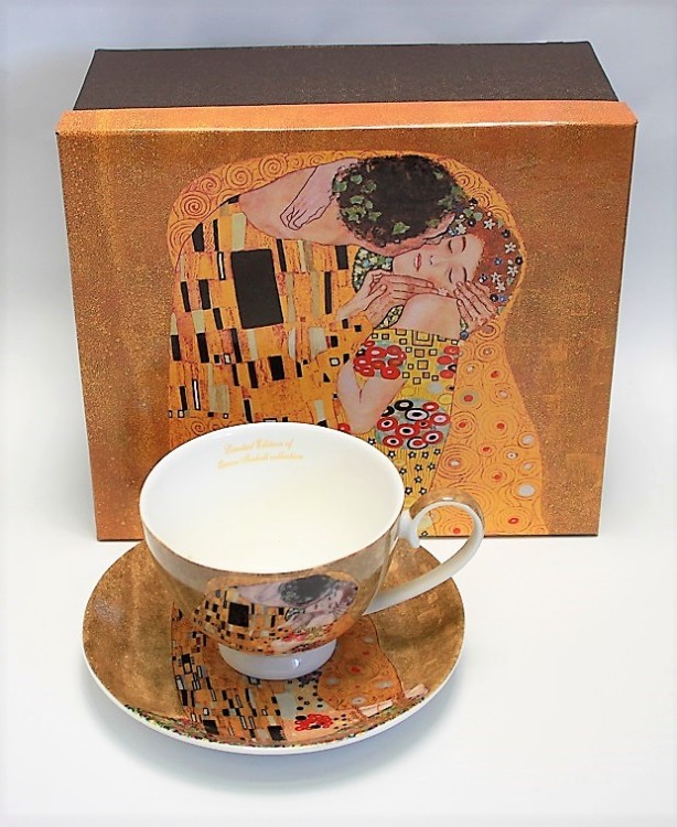 ELEGANCKA FILIŻANKA ZE SPODKIEM KLIMT POCAŁUNEK 300ML