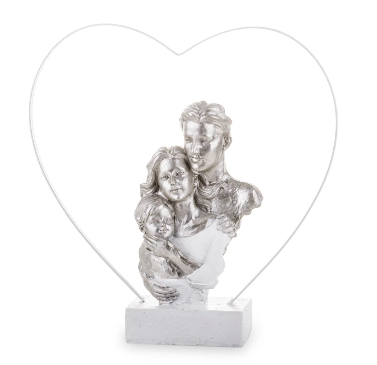 FIGURKA FAMILY RODZINA 2+1 W METALOWYM SERCU 29x28x6,5