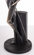 FIGURKA MUZYK - WOKALISTA PIOSENKARZ ARTYSTA 32CM