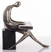 FIGURKA MUZYK - KLAWISZOWIEC FORTEPIAN ARTYSTA 18CM