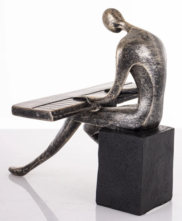 FIGURKA MUZYK - KLAWISZOWIEC FORTEPIAN ARTYSTA 18CM