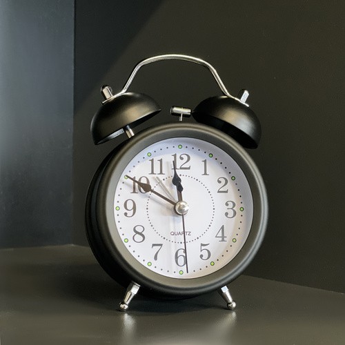 ZEGAR RETRO BUDZIK GŁOŚNY ALARM PODŚWIETLENIE LED