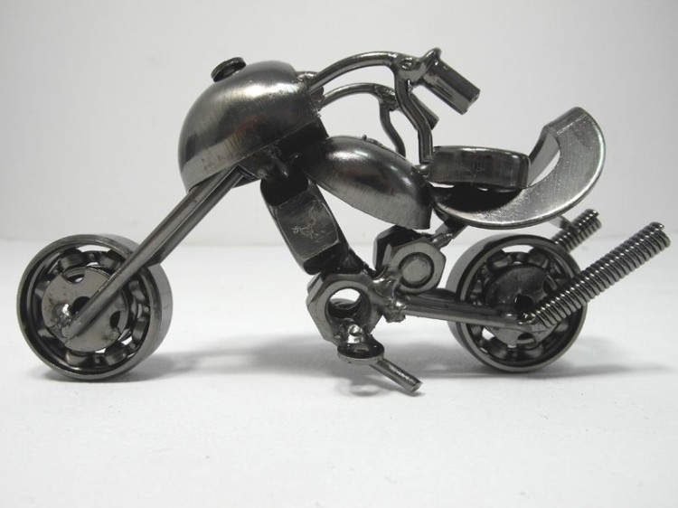 MOTOCYKL METALOWY 15 CM