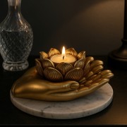 Złoty Świecznik Glamour na Tealight – Dłoń