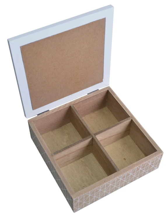 PUDELKO-NA-HERBATE-DREWNIANE-Z-4-PRZEGRODAMI