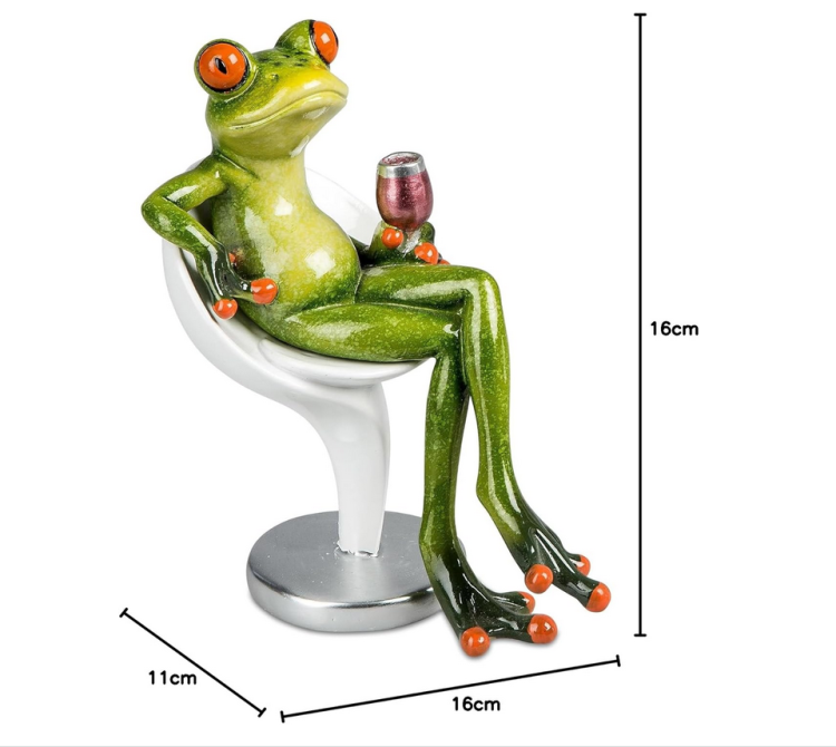 FIGURKA ŻABA Z DRINKIEM