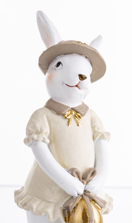 FIGURKA ZAJĄC W SUKIENCE ZŁOTE JAJKO OZDOBA