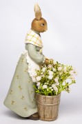 Figurka Wielkanocna Zające z Koszem Kwiatów