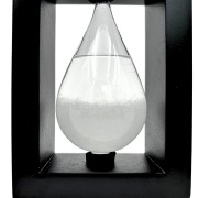 Barometr Burzowy Fitzroya w Oprawie Drewnianej - Kropla Storm Glass
