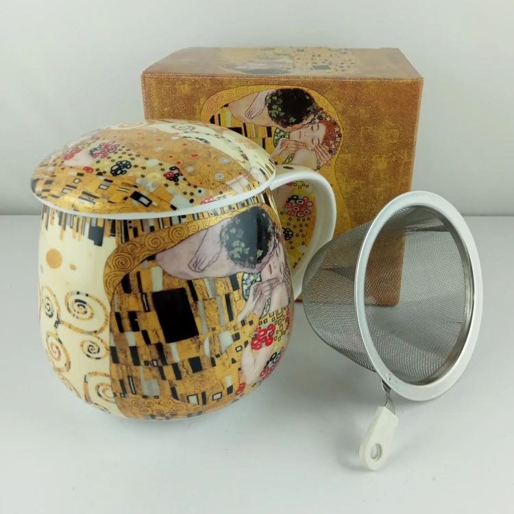KUBEK CERAMICZNY Z METALOWYM ZAPARZACZEM G. KLIMT POCAŁUNEK 450 ML W ELEGANCKIM PUDEŁKU PREZENTOWYM