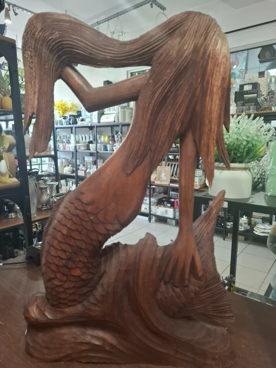FIGURKA RZEŹBA SYRENY CIEMNE DREWNO 38x53cm