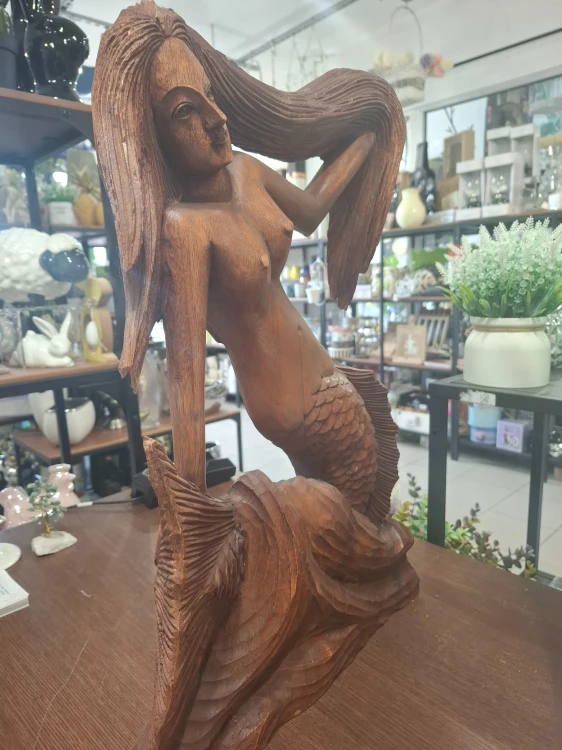FIGURKA RZEŹBA SYRENY CIEMNE DREWNO 38x53cm