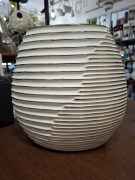 WAZON CERAMICZNY BIAŁO-ZŁOTY 25X25X7CM