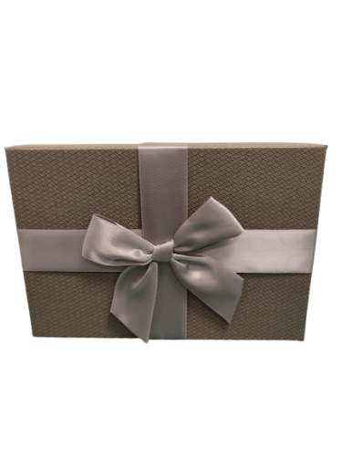 PUDEŁKO PROSTOKĄTNE SZARE Z SZARĄ KOKARDĄ 32X22X13CM
