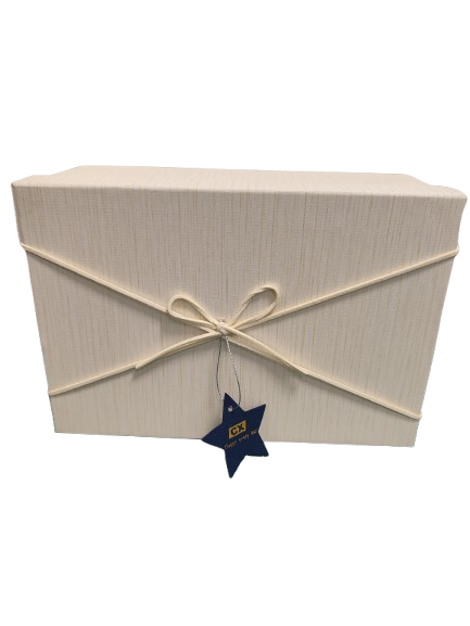 PUDEŁKO PREZENTOWE BIAŁE 16X23X9,5CM