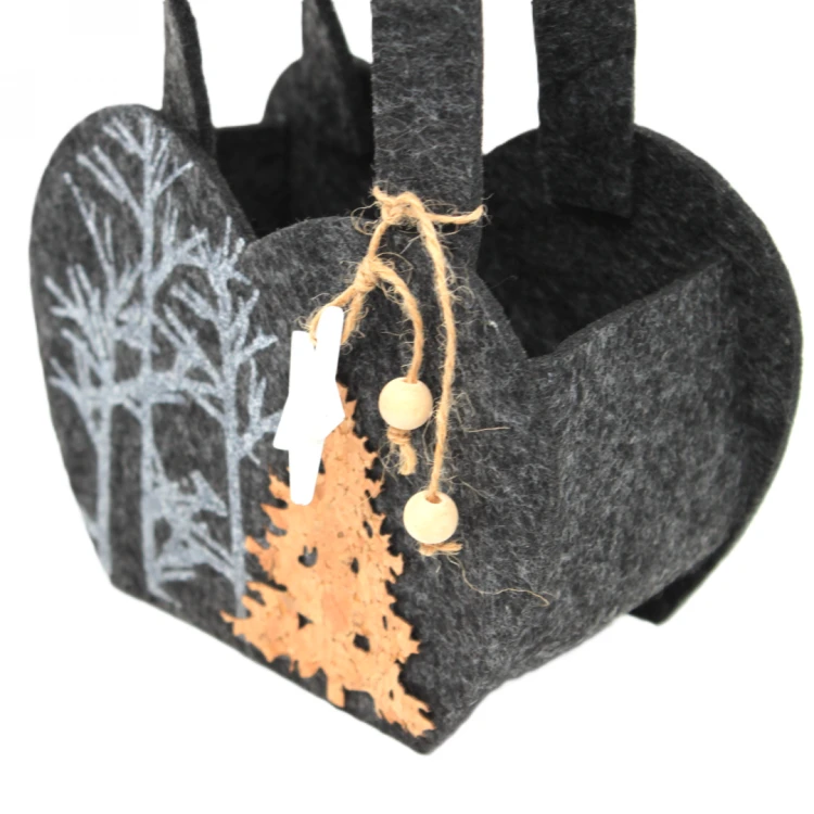 TORBA ŚWIĄTECZNA SERCE FILCOWA/OSŁONKA 22X16X8CM
